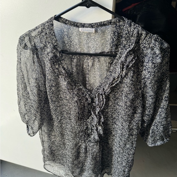 Converse Black and White Floral Blouse - Picture 1 of 3